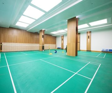 Badminton court flooring