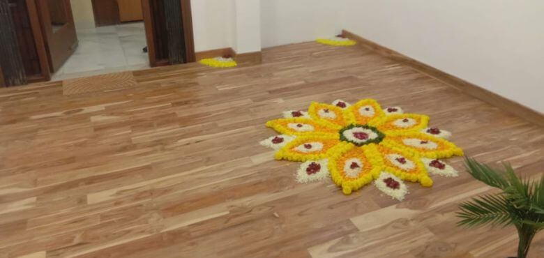 leading traders of solid wooden flooring